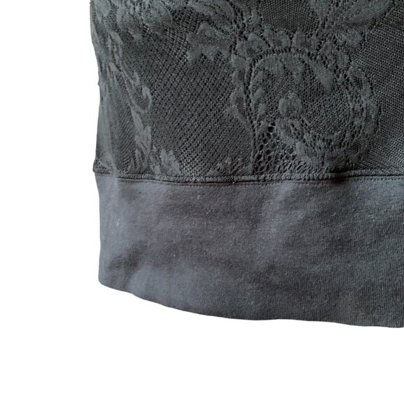 FoxyJeans Black bodycon pencil with low back - Lace-Pattern Dress – Size M - Picture 4 of 12